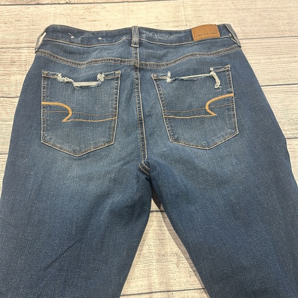 American Eagle Super Hi-Rise Jegging size 10 distressed look - Picture 7 of 12